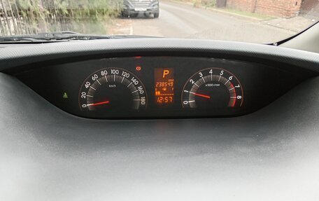 Toyota Ractis I, 2009 год, 540 000 рублей, 3 фотография