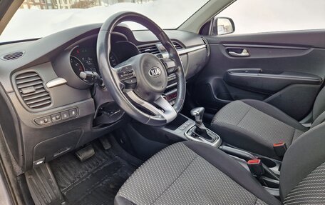 KIA Rio IV, 2018 год, 1 600 000 рублей, 10 фотография