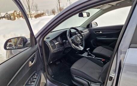 KIA Rio IV, 2018 год, 1 600 000 рублей, 9 фотография