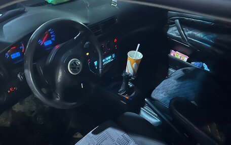 Volkswagen Passat B5+ рестайлинг, 1999 год, 270 000 рублей, 2 фотография