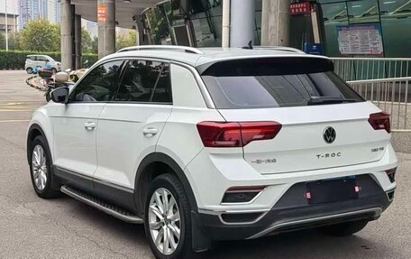 Volkswagen T-Roc I, 2021 год, 1 770 000 рублей, 5 фотография