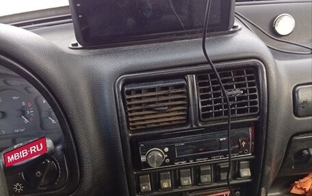 ГАЗ 31105 «Волга», 2004 год, 200 000 рублей, 5 фотография