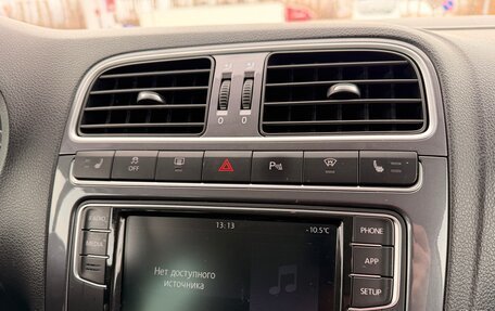 Volkswagen Polo VI (EU Market), 2019 год, 1 280 000 рублей, 22 фотография