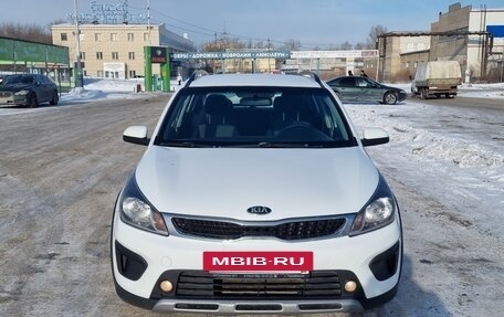 KIA Rio IV, 2018 год, 990 000 рублей, 2 фотография