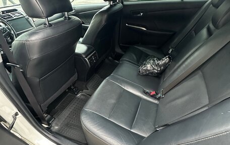 Toyota Camry, 2017 год, 1 900 000 рублей, 6 фотография