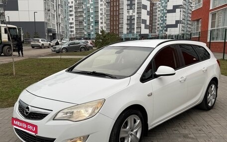 Opel Astra J, 2011 год, 670 000 рублей, 4 фотография