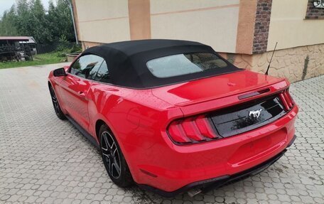 Ford Mustang VI рестайлинг, 2022 год, 4 500 000 рублей, 5 фотография