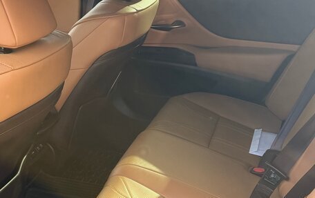 Lexus ES VII, 2021 год, 7 000 000 рублей, 4 фотография