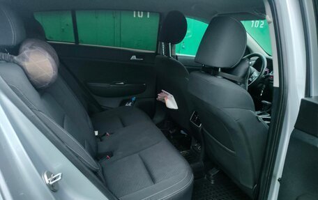 KIA Sportage IV рестайлинг, 2017 год, 1 900 000 рублей, 12 фотография