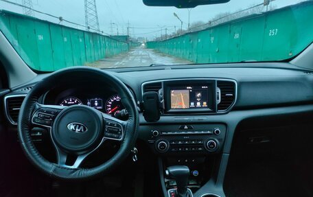KIA Sportage IV рестайлинг, 2017 год, 1 900 000 рублей, 10 фотография