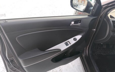 Hyundai Solaris II рестайлинг, 2014 год, 785 000 рублей, 18 фотография