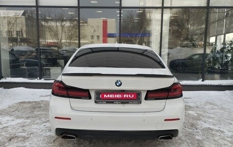 BMW 5 серия, 2021 год, 3 650 000 рублей, 7 фотография