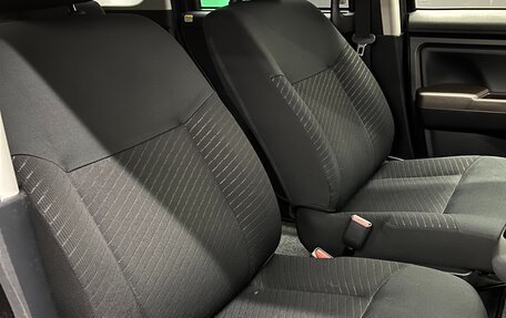 Toyota Roomy I, 2018 год, 1 100 000 рублей, 10 фотография