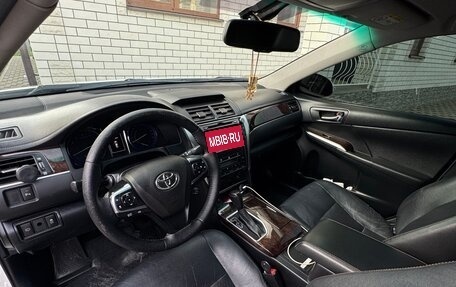Toyota Camry, 2016 год, 2 500 000 рублей, 9 фотография