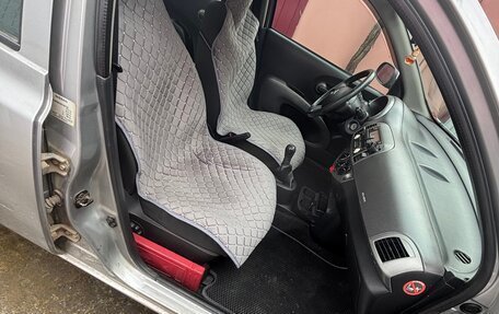 Nissan Micra III, 2005 год, 330 000 рублей, 17 фотография