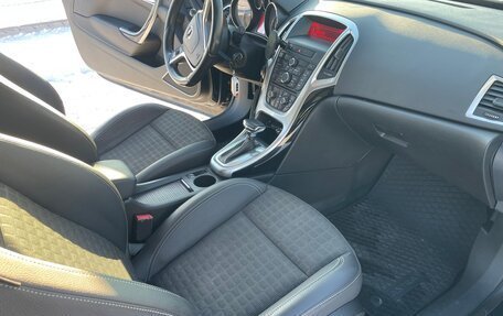 Opel Astra J, 2013 год, 750 000 рублей, 13 фотография