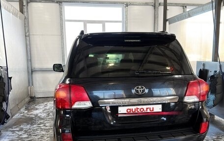 Toyota Land Cruiser 200, 2012 год, 2 600 000 рублей, 4 фотография