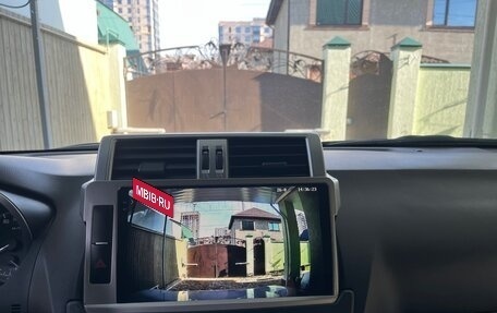 Toyota Land Cruiser Prado 150 рестайлинг 2, 2014 год, 3 700 000 рублей, 22 фотография