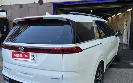 KIA Carnival, 2021 год, 4 500 000 рублей, 9 фотография