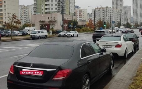 Mercedes-Benz E-Класс, 2020 год, 2 300 000 рублей, 2 фотография