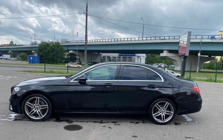 Mercedes-Benz E-Класс, 2020 год, 2 300 000 рублей, 5 фотография