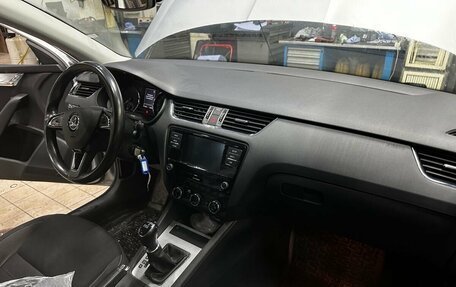 Skoda Octavia, 2020 год, 1 550 000 рублей, 6 фотография