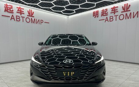Hyundai Elantra, 2022 год, 1 490 000 рублей, 2 фотография