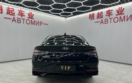 Hyundai Elantra, 2022 год, 1 490 000 рублей, 5 фотография