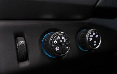 Chevrolet Tahoe IV, 2015 год, 3 690 000 рублей, 12 фотография