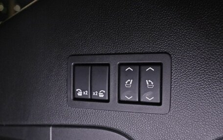 Chevrolet Tahoe IV, 2015 год, 3 690 000 рублей, 32 фотография