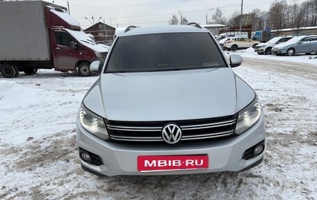 Volkswagen Tiguan I, 2014 год, 1 700 000 рублей, 2 фотография
