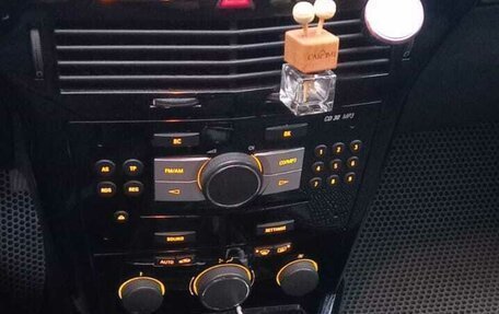 Opel Astra H, 2007 год, 380 000 рублей, 9 фотография