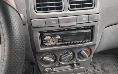 Hyundai Accent II, 2003 год, 280 000 рублей, 2 фотография