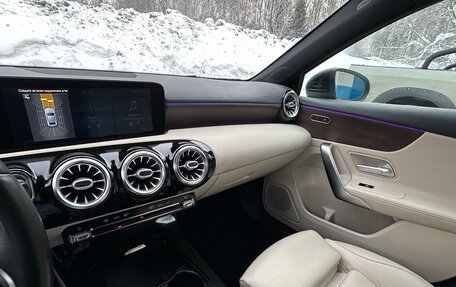 Mercedes-Benz A-Класс, 2020 год, 2 800 000 рублей, 7 фотография