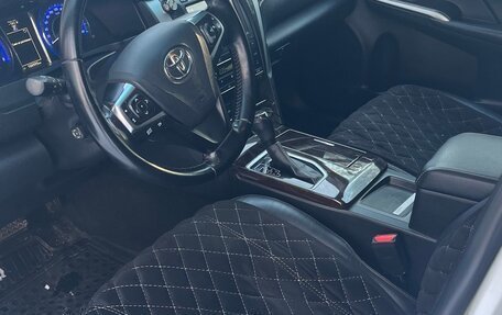 Toyota Camry, 2015 год, 2 550 000 рублей, 8 фотография