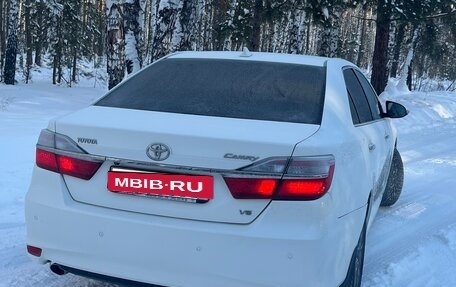 Toyota Camry, 2015 год, 2 550 000 рублей, 3 фотография