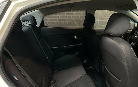 KIA Rio III рестайлинг, 2015 год, 630 000 рублей, 9 фотография