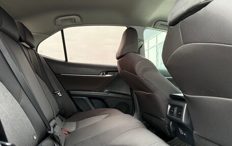 Toyota Camry, 2018 год, 2 443 000 рублей, 4 фотография