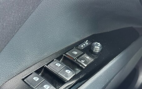 Toyota Camry, 2018 год, 2 443 000 рублей, 16 фотография