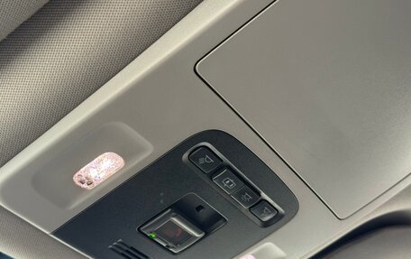 Toyota Camry, 2018 год, 2 443 000 рублей, 15 фотография