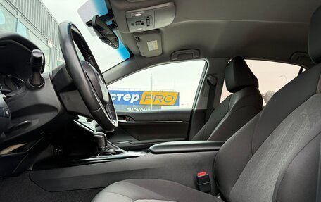 Toyota Camry, 2018 год, 2 443 000 рублей, 12 фотография