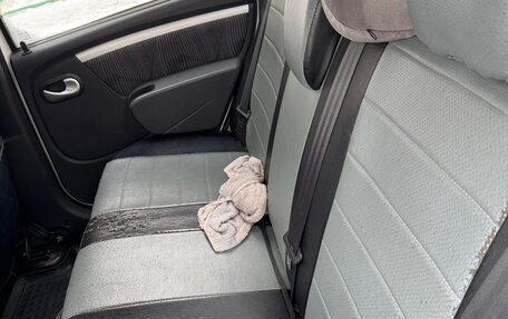 Renault Logan I, 2013 год, 380 000 рублей, 24 фотография