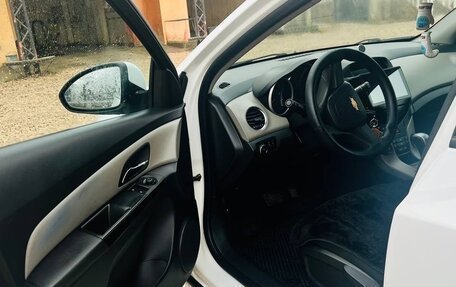 Chevrolet Cruze II, 2012 год, 800 000 рублей, 4 фотография