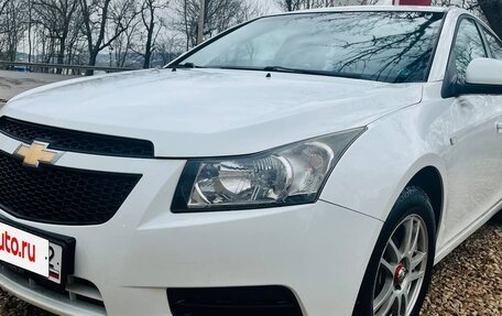 Chevrolet Cruze II, 2012 год, 800 000 рублей, 16 фотография