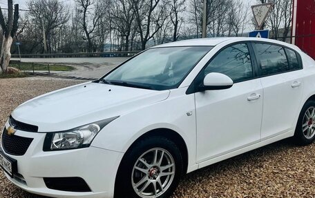 Chevrolet Cruze II, 2012 год, 800 000 рублей, 18 фотография