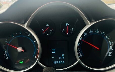 Chevrolet Cruze II, 2012 год, 800 000 рублей, 26 фотография