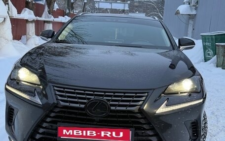 Lexus NX I, 2018 год, 3 650 000 рублей, 4 фотография