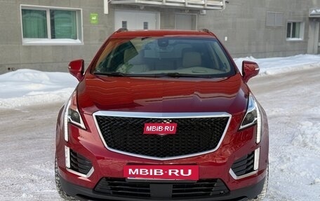 Cadillac XT5 I рестайлинг, 2022 год, 4 990 000 рублей, 6 фотография