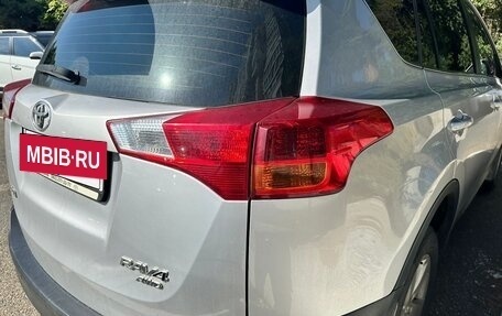 Toyota RAV4, 2014 год, 1 700 000 рублей, 6 фотография