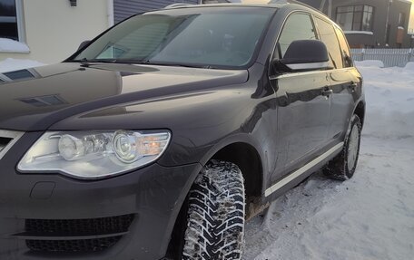 Volkswagen Touareg III, 2010 год, 1 250 000 рублей, 2 фотография